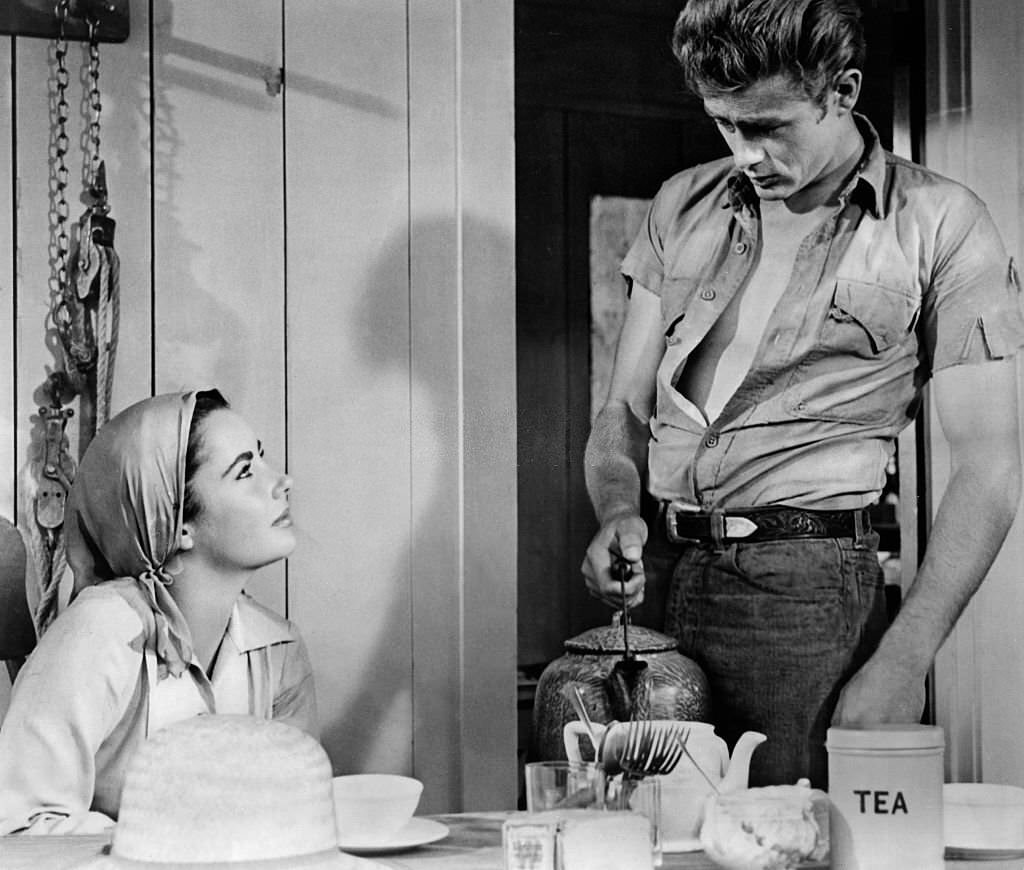 #23 Elizabeth Tayor and James Dean on the set of the movie ‘Giant’, 1955