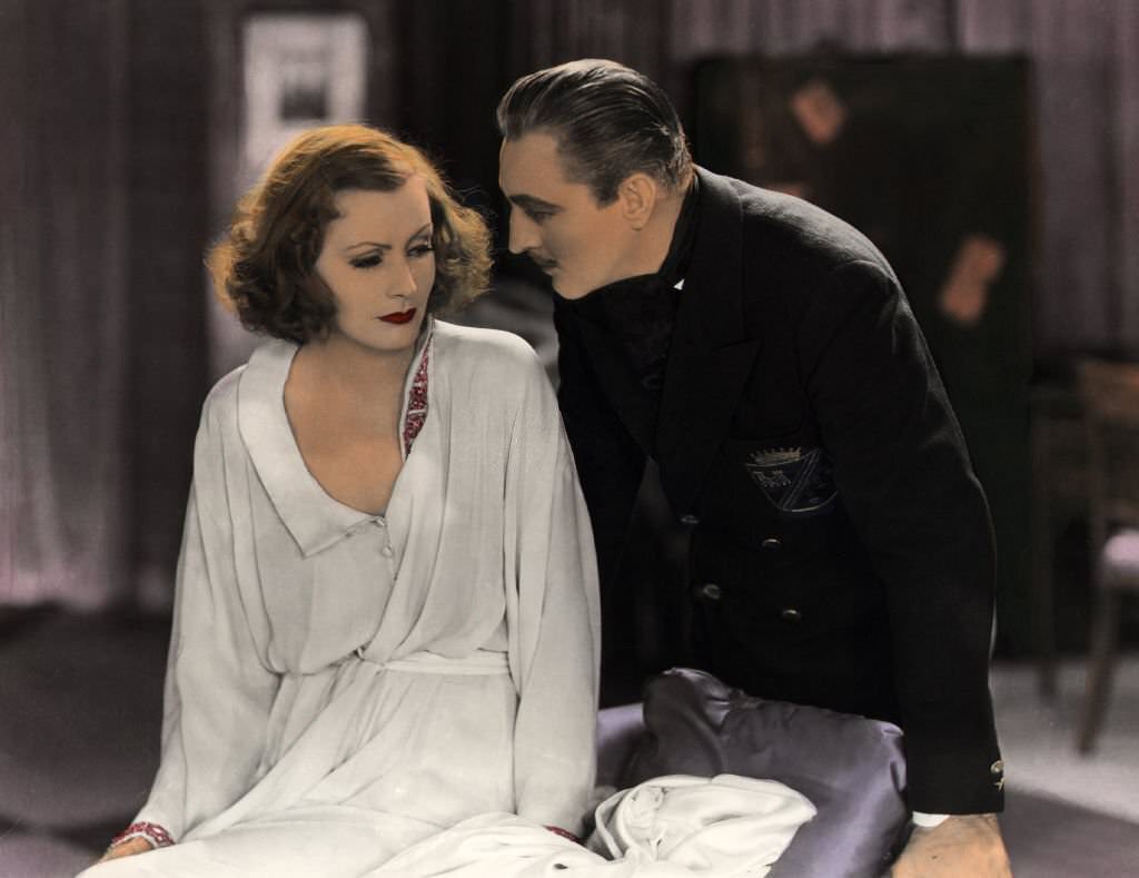 #34 Greta Barbo and John Barrymore in ‘Grand Hotel’, 1932