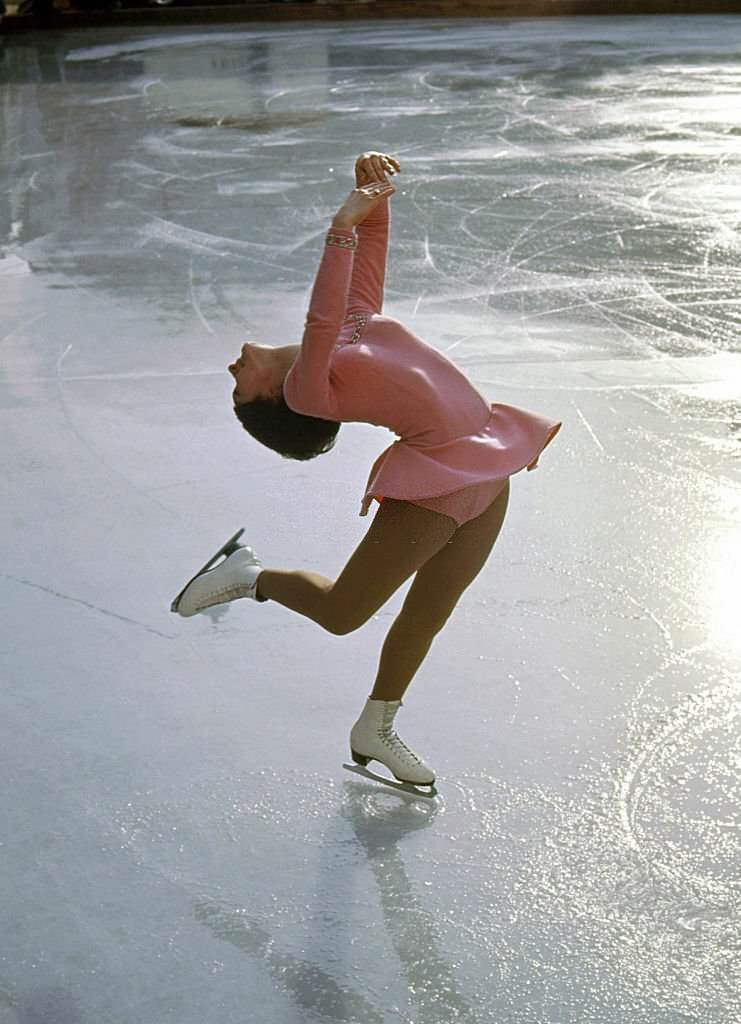 #27 Peggy Fleming in action during Free Skating routine at Wiener Eislaufverein, 1967