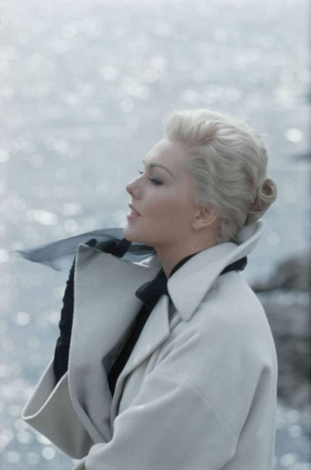 Beautiful Kim Novak during the Filming of &;Vertigo (1958)&; Movies &; TV