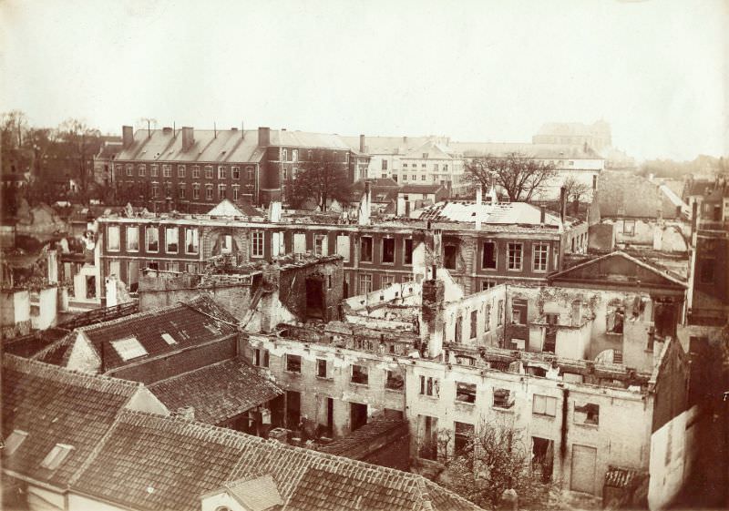 #22 Rubble behind City Hall, Leuven, August 1914