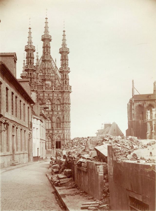#3 City Hall and St-Pieterskerk from Grote Markt side street, Leuven, August 1914