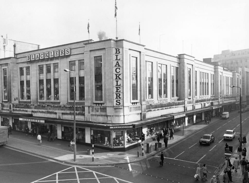 #51 Blacklers Department Store seen here in the early 1980s Liverpool’s answer to New Yorks Macy’s occupies the corner of Elliot Street and Great Charlotte Street, Merseyside.