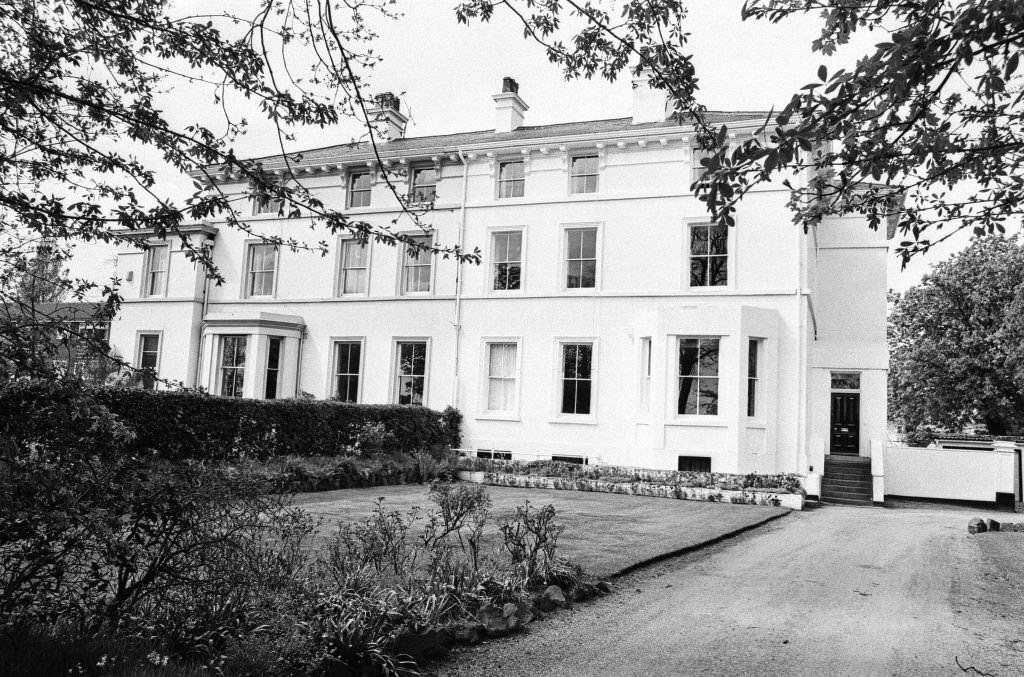 #102 Maybrick house in Liverpool, 1989