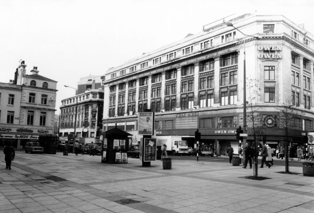 #7 Clayton Square, Liverpool. 15th December 1983.