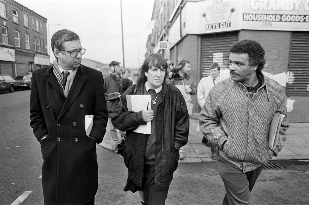 #141 Lord Gifford visits Granby Street, Toxteth. 29th November 1988.