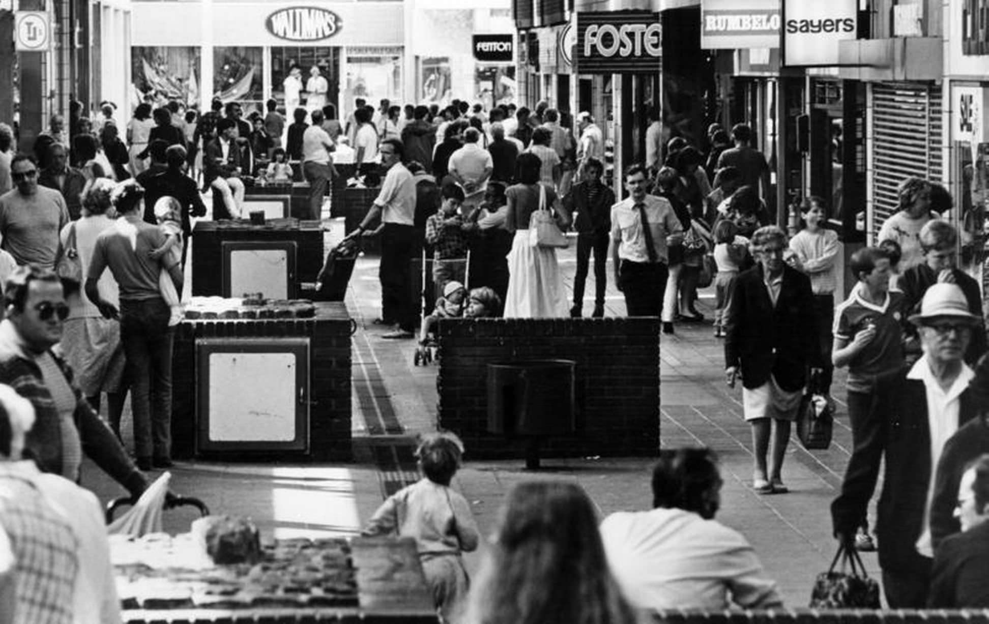 #187 Grange Precinct, Birkenhead, bustling with shoppers. 27th July 1984.