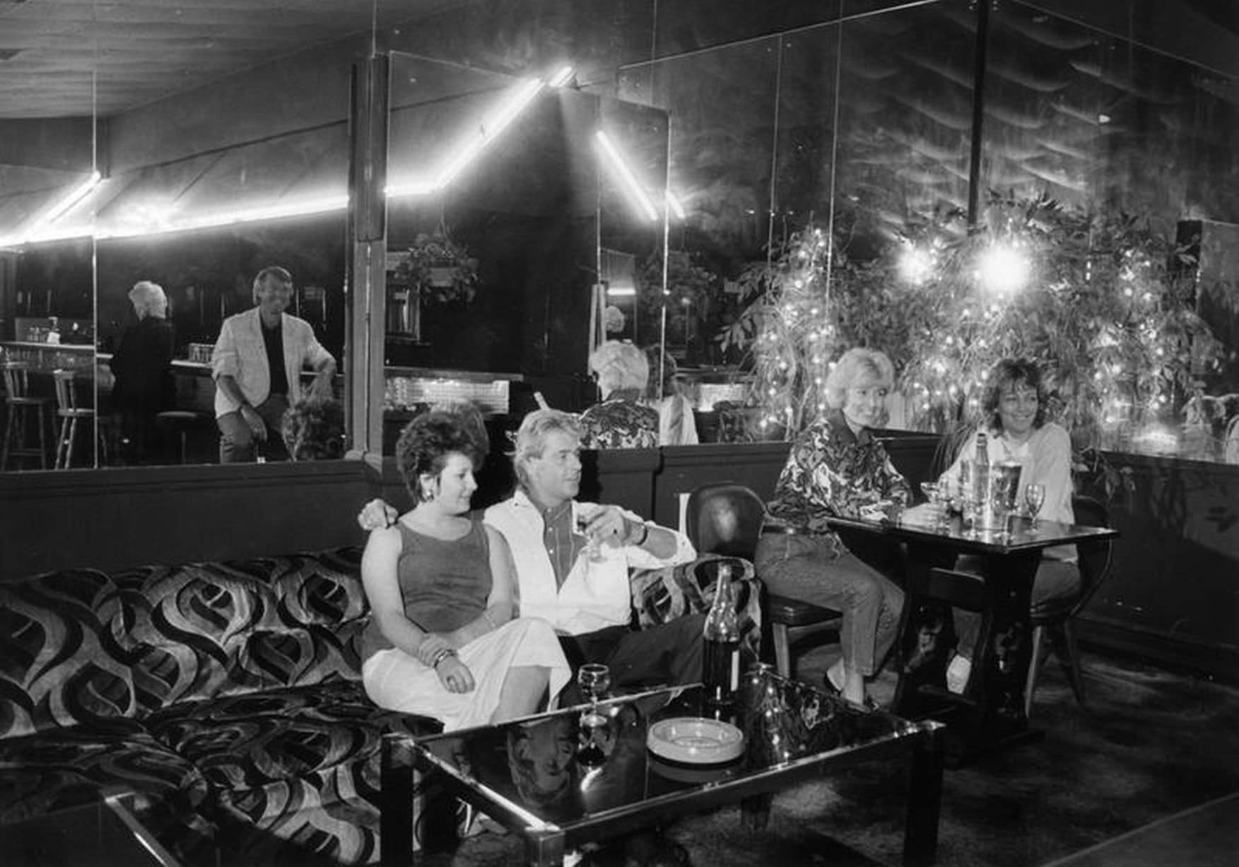 #32 Snobs Nightclub, Liverpool, 22nd August 1986.