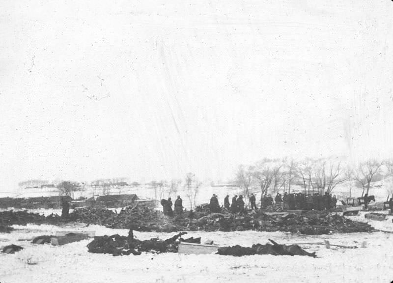 Bodies and coffins, first ‘clean-up’, Changchun