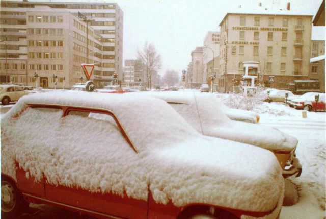 #26 Bismarckplatz 15 in January 1973
