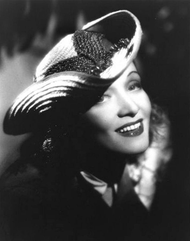 Fabulous Photos of Marlene Dietrich as Maria&; Angel&; Barker from the movie &;Angel (1937)&; Movies &; T