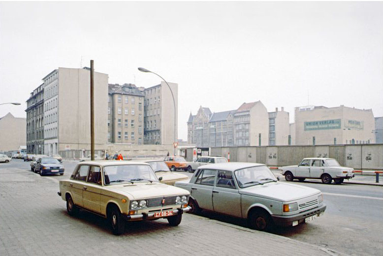 #19 Krausenstraße, Berlin-Mitte, 1991
