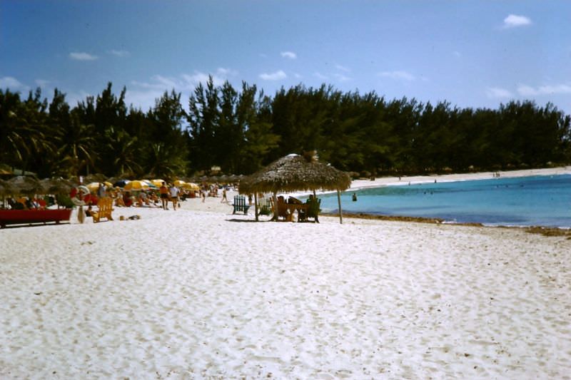 #12 Paradise Beach, Nassau, 1960