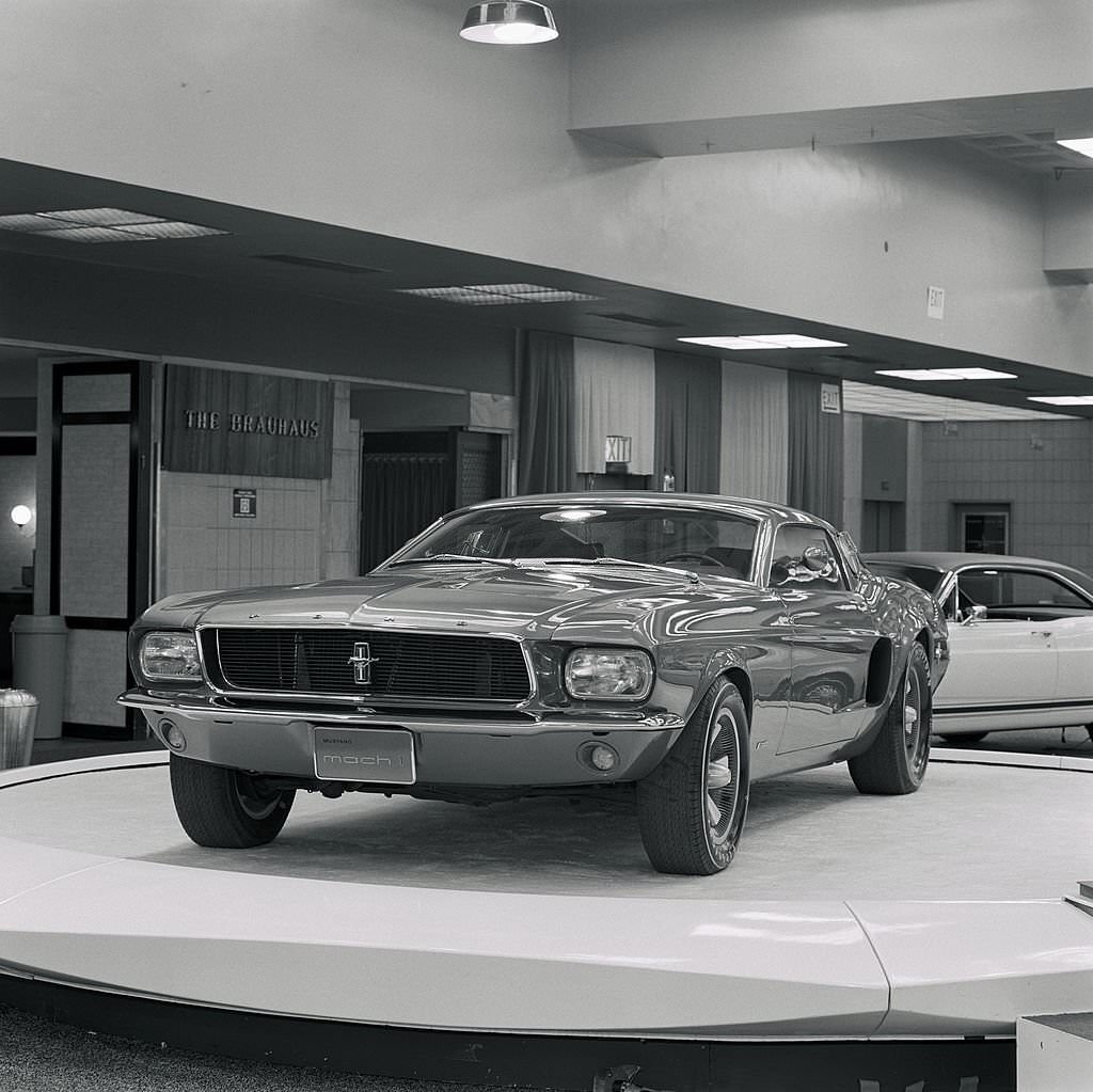 #16 Ford Mustang Mach I (prototype), New York Auto Show, 1967