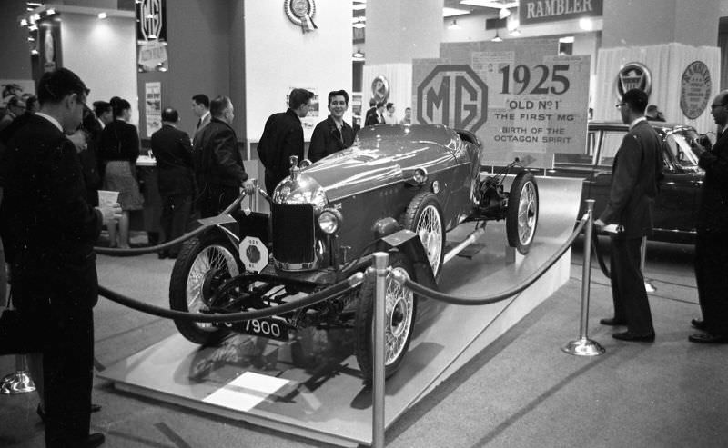#106 New York Auto Show, 1965