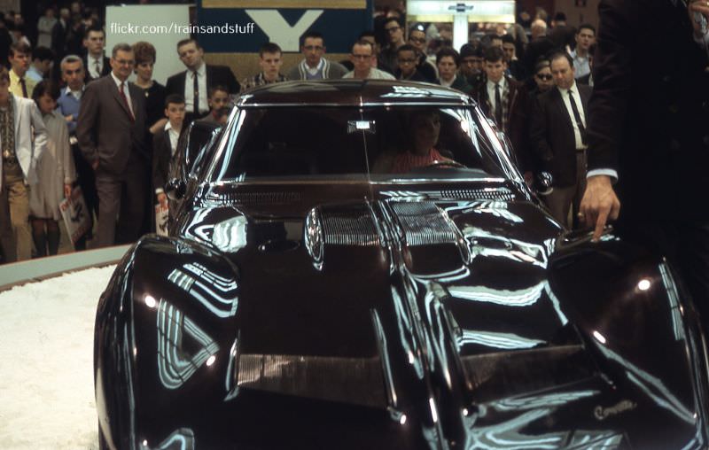 #42 Corvette Mako Shark II at the New York Auto Show, 1966