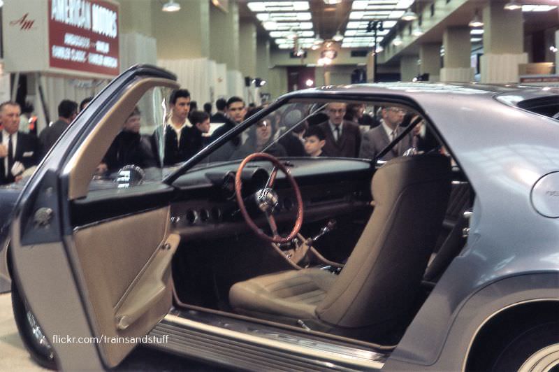 #51 New York Auto Show, 1966