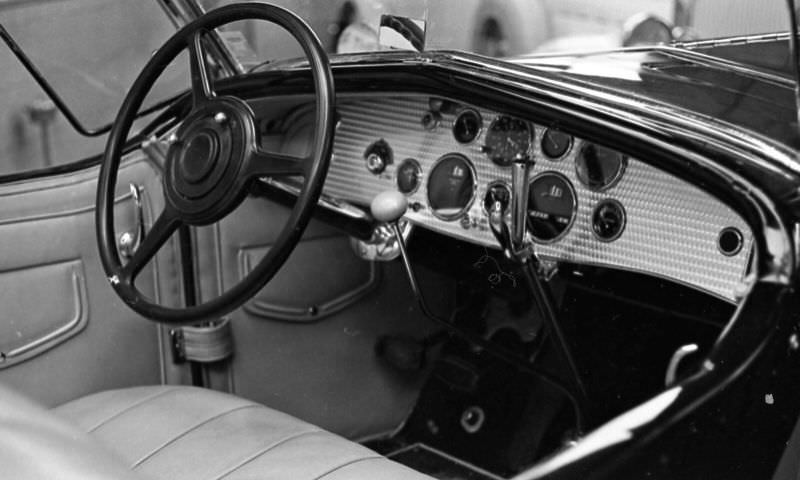 #94 New York Auto Show, 1965