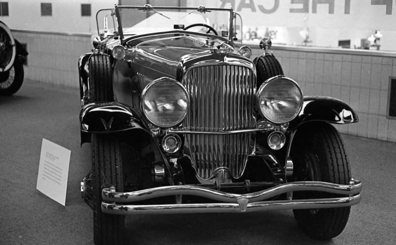 #97 New York Auto Show, 1965
