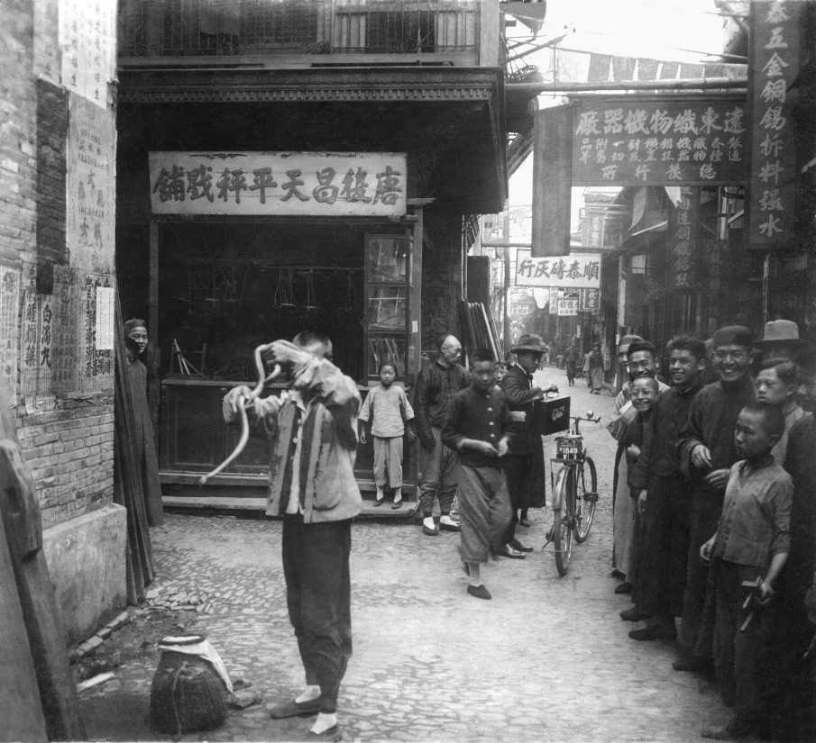 #1 Snake charmer, Shanghai, 1929
