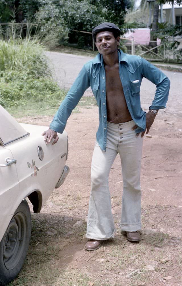 #23 Port Moresby, 1976