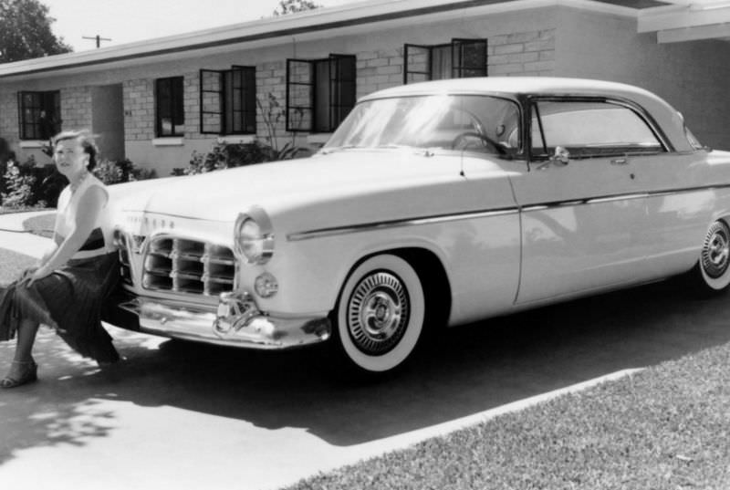 Fabulous Photos of People with their Chrysler Automobiles from the Past Vehicles &; Transportation