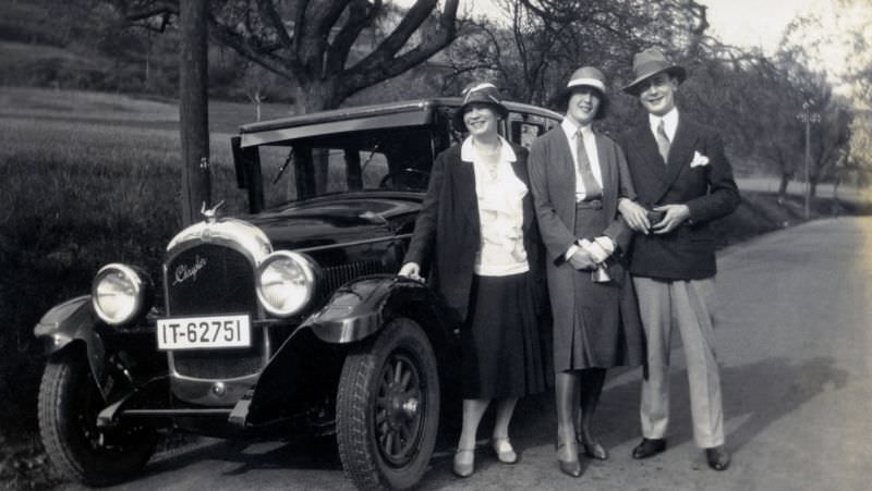 Fabulous Photos of People with their Chrysler Automobiles from the Past Vehicles &; Transportation