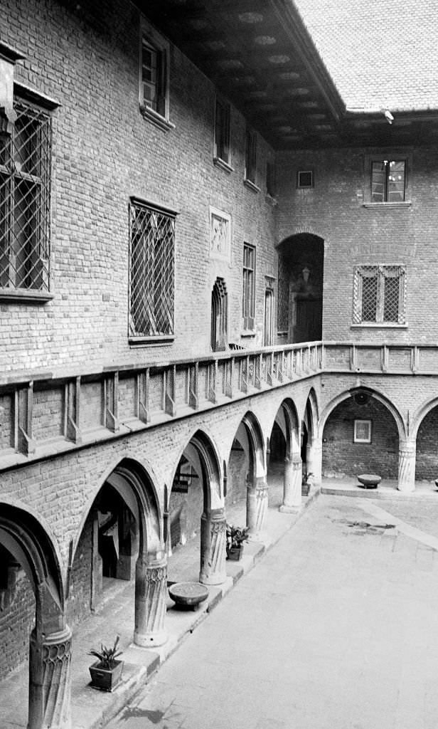#45 CrThe Jagiellonian University, 1991.
