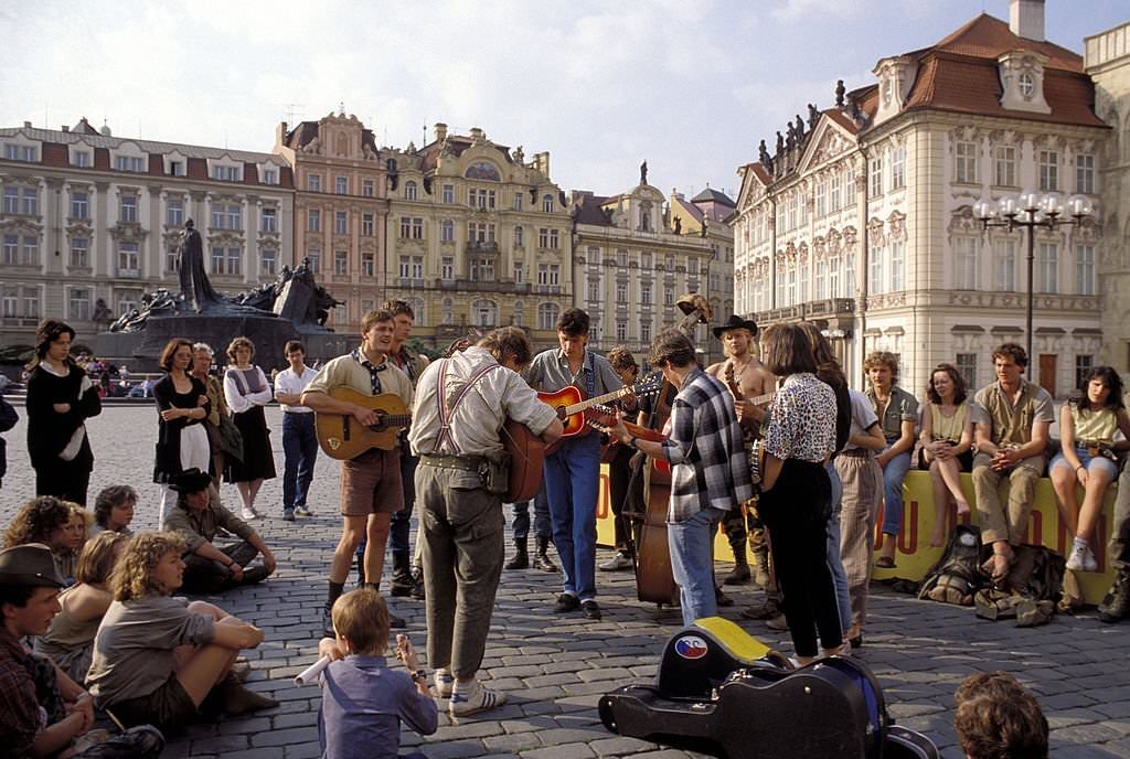 #52 Old Town Square, Prague, 1990