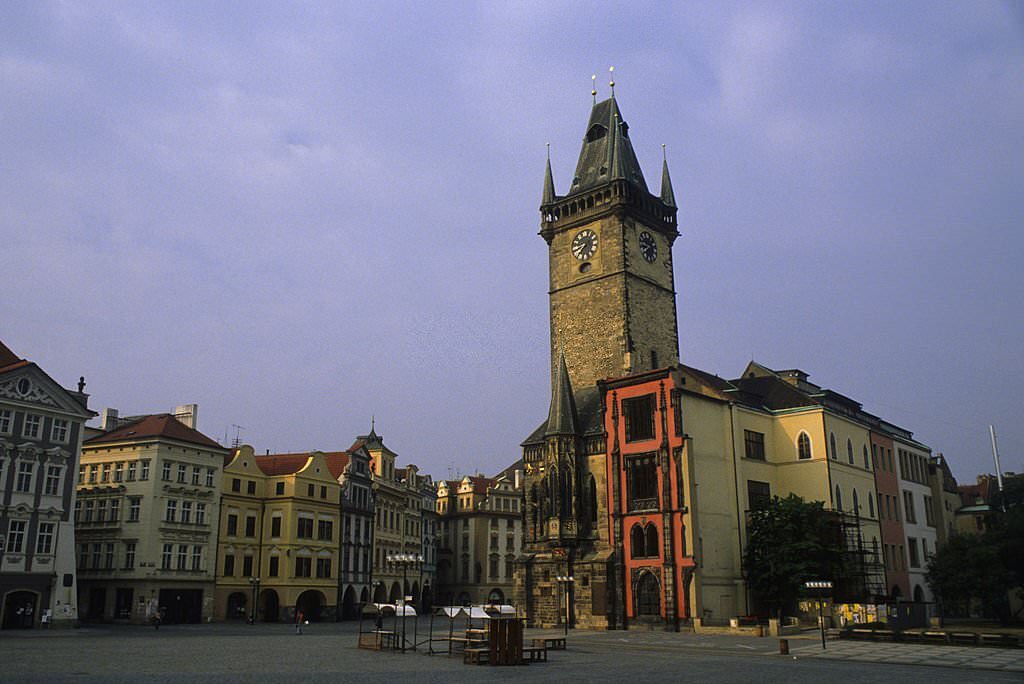 #4 Czech Republic, Prague, Old Town Square (staromestske Namesti), Town Hall, Prague, 1990
