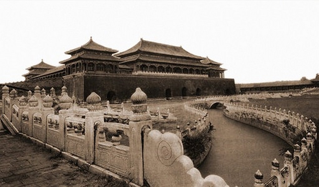 #38 The Meridian Gate, Entrance To The Forbidden City, Peking China, 1927
