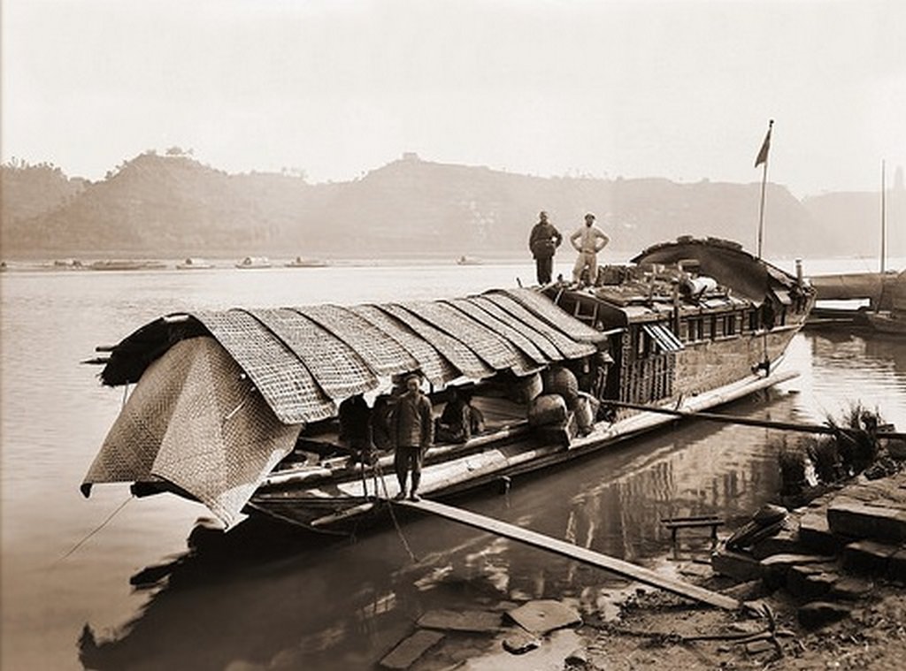 #55 The Harvard Houseboat, Kiating Fu, China, 1908