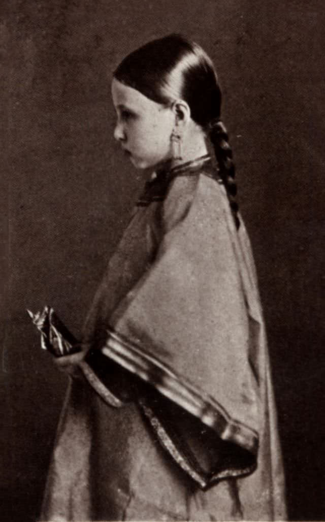 #6 Chinese girl, 1868