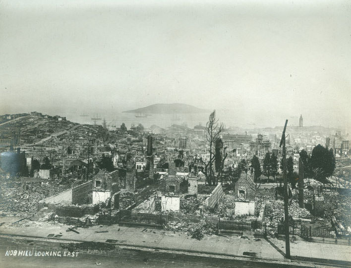 #169 Nob Hill Looking East.