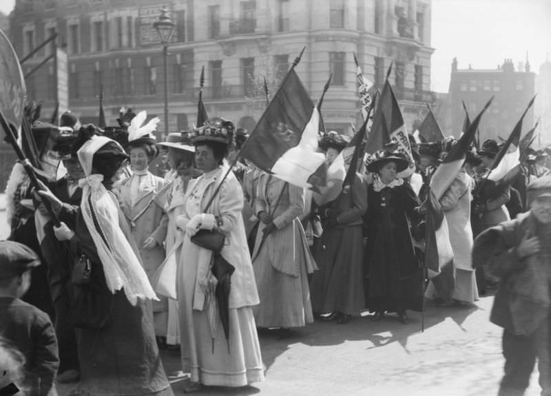 #9 Suffragettes in a procession to promote the Women’s Exhibition, 1909