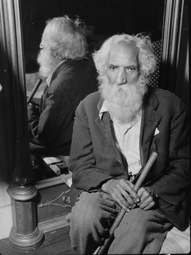 #11 Ninety-year-old Jim Lawhorn, one of the displaced, found shelter at the clubhouse of the Churchill Downs race track.