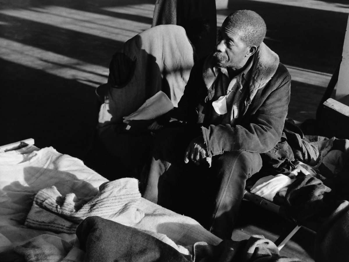 #20 Homeless in Louisville, Kentucky, during the Great Ohio River Flood, 1937.