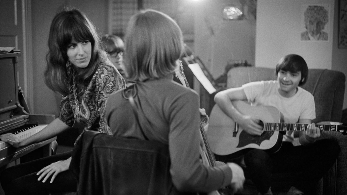 #6 Grace Slick and Jefferson Airplane during a songwriting session, 1967.