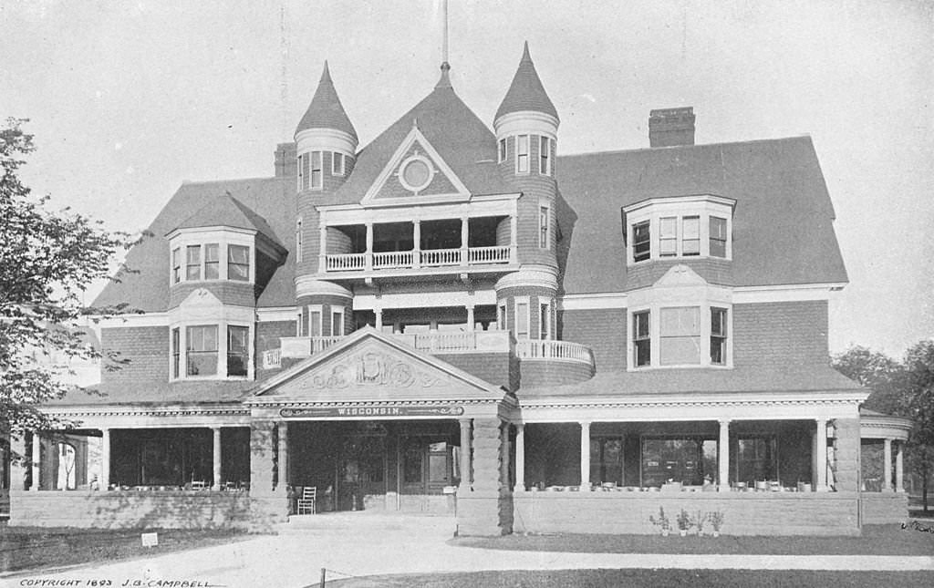 #83 The Wisconsin State Building at the World’s Columbian Exposition in Chicago, Illinois, 1893.