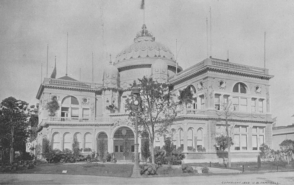 #42 The Missouri State Building at the World’s Columbian Exposition in Chicago, Illinois, 1893.