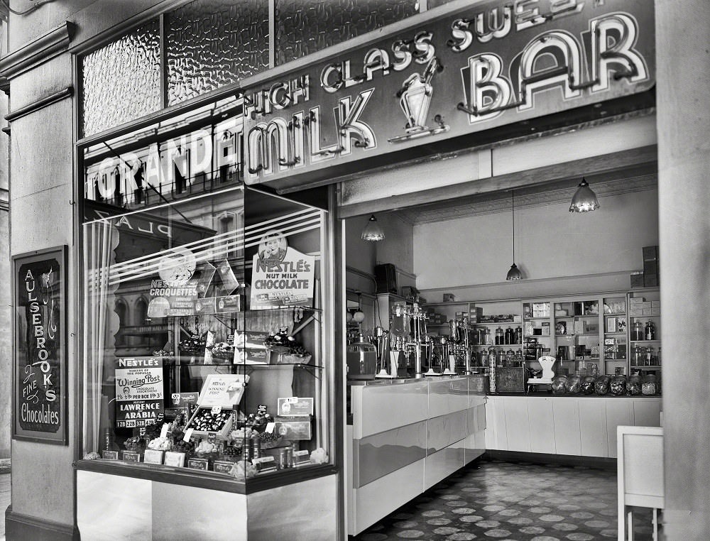 #31 Milk Bar at the Opera House, Manners Street, Wellington, New Zealand circa 1935