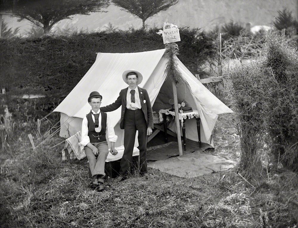 #44 Men in front of ‘Violet Camp’ tent, Christchurch, New Zealand circa 1905