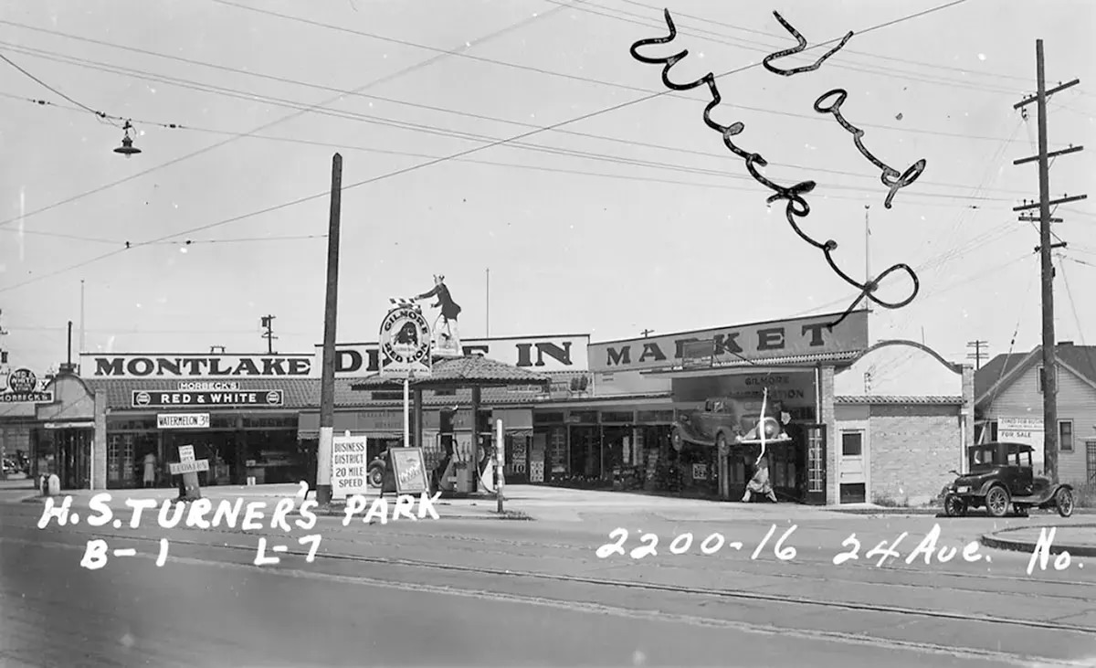 #41 The Montlake Drive-In Market, opened in 1931, Seattle, Washington, 1937.