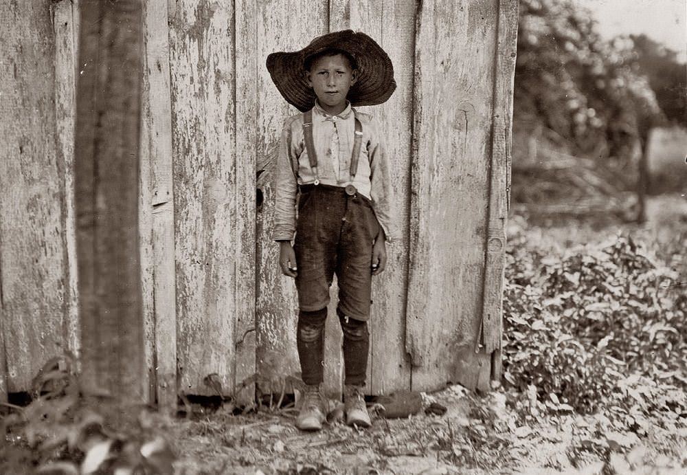 #20 John Slebzak, working on the Bottomley farm near Baltimore with his family, 1909