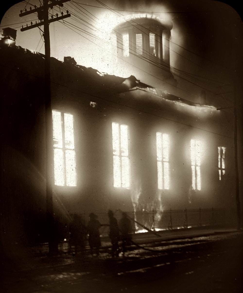 #22 Church of the Messiah in flames, Baltimore Fire, 1904