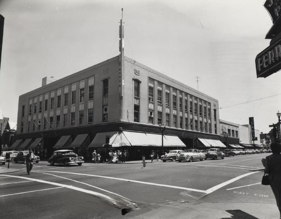 #15 Hales Dept store, San Jose, California, 1955