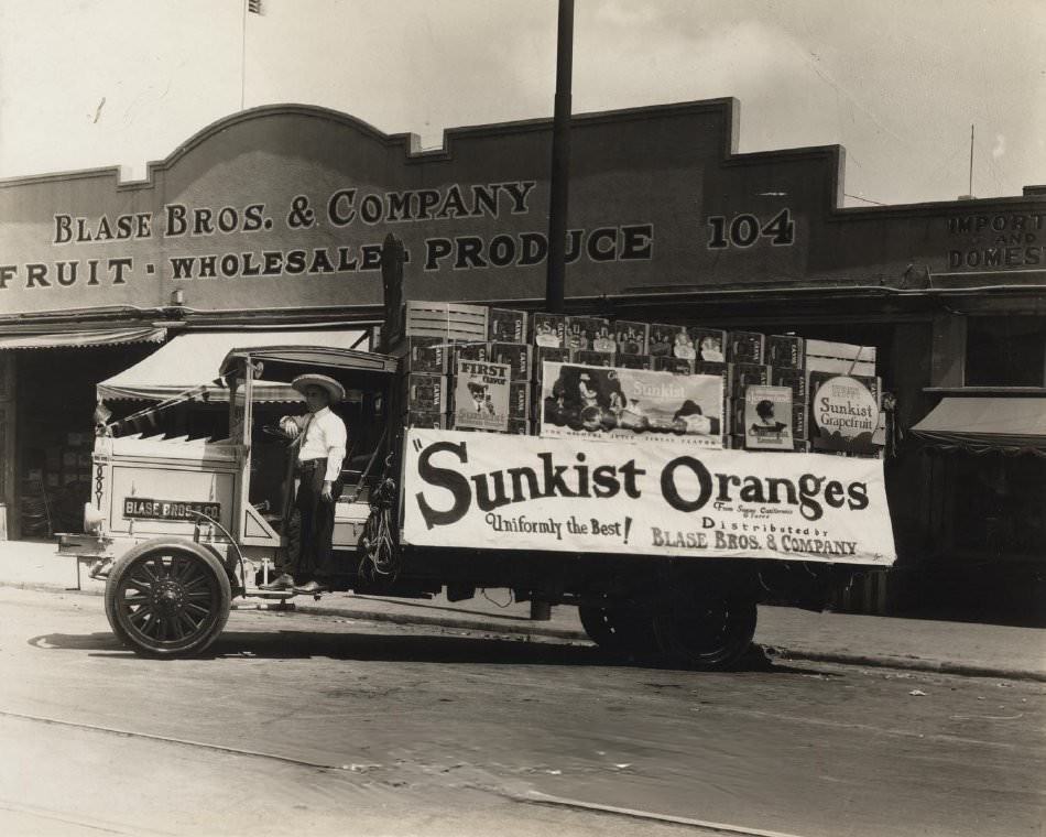 #161 Sunkist Oranges; Blase Bros. & Company, Fruit, Wholesale, Produce, 1916
