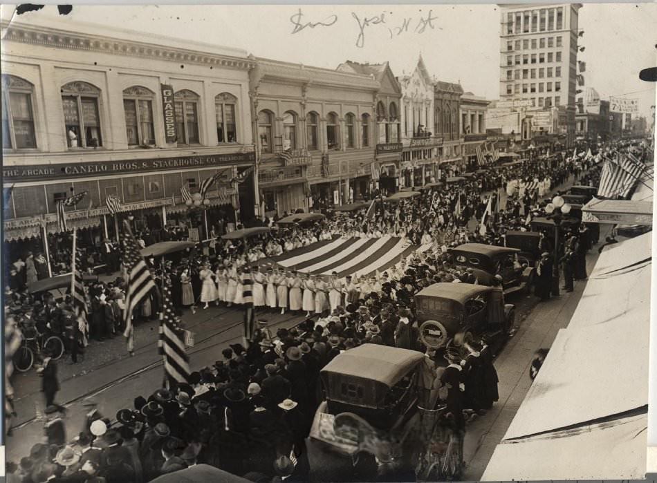 #166 Armistice Day Parade, 1918