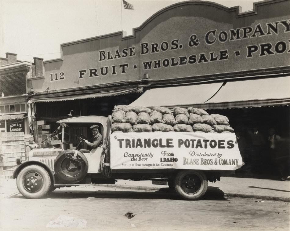 #169 Triangle Potaotes; Blase Bros. & Company, 1916