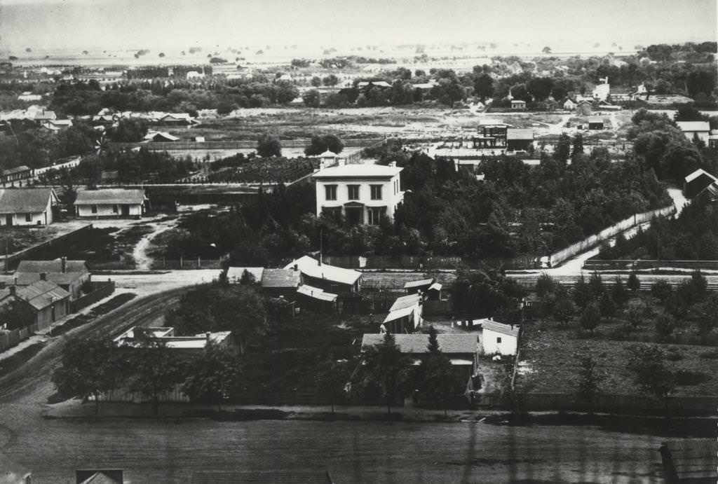 #37 View to the west, 1870